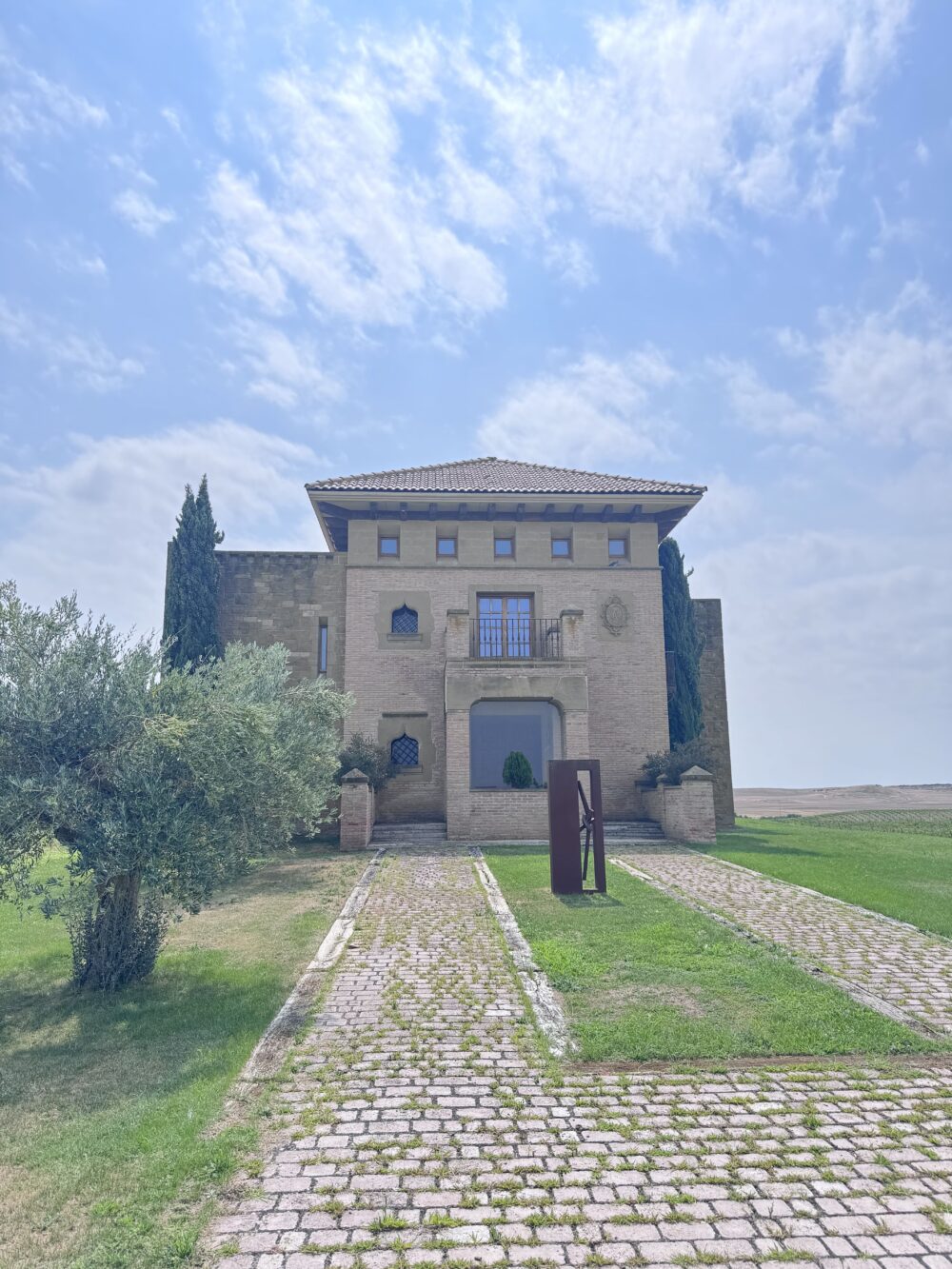 OLITE - BODEGAS PAGOS DE ARAIZ
