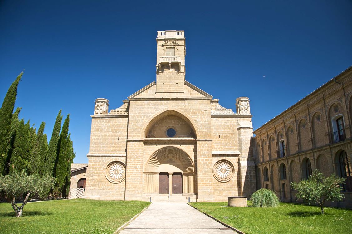 Zarrakaztelu - Olibako monasterioa