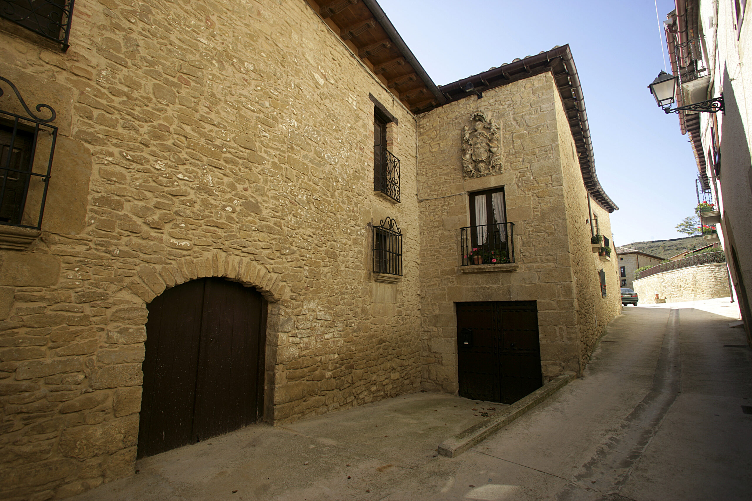 Vista de una calle de Artazu
